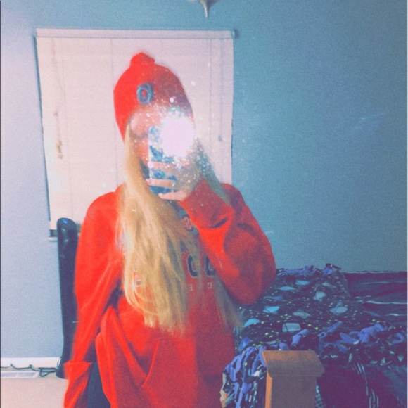 Meet your Posher, Jenna - Picture 3 of 4